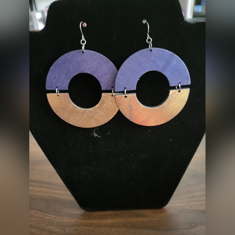 Chic Blue and Gold Circle Earrings